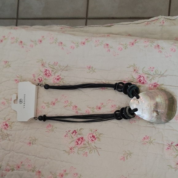 Statement necklace - Picture 4 of 6